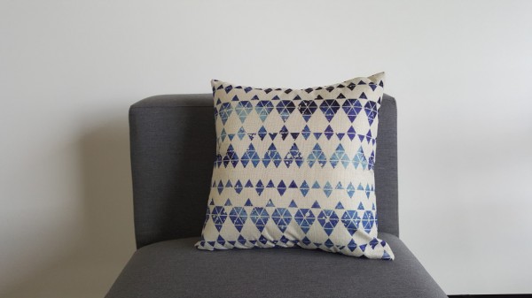 Decorative pillow Mosaic blue