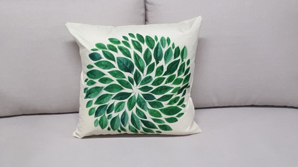 Decorative pillow Mandala green